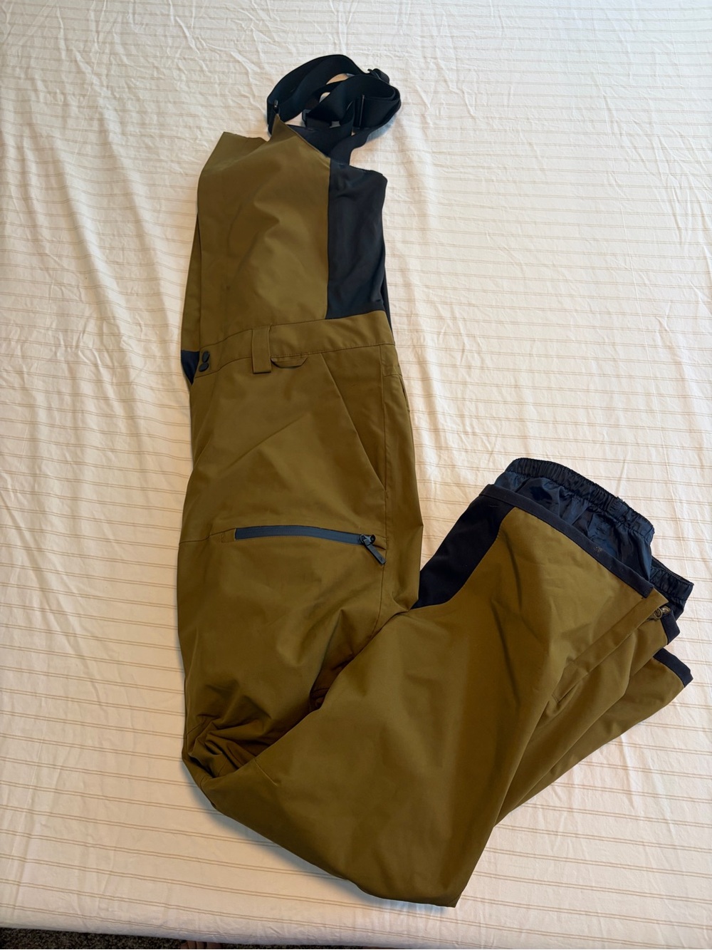 Quiksilver men’s Snow Bib Pants